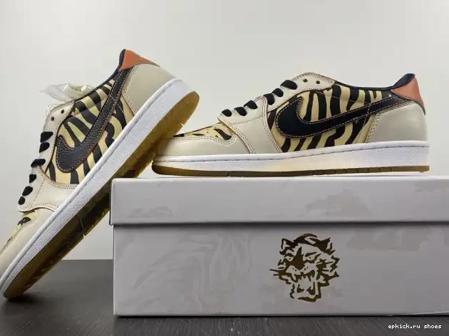 Rep 1 Jordan OG Year Low of DH6932-100 the Tiger Air 0531